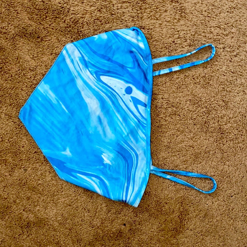 XS blue cropped tank